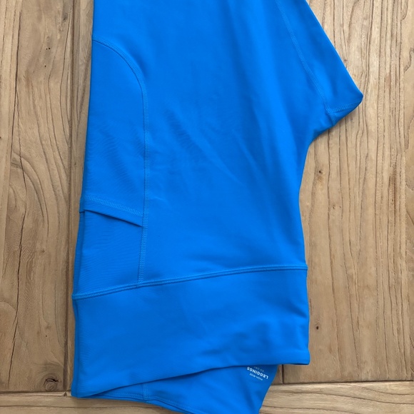 Old Navy, High-Waisted PowerSoft 7/8 Pocket Leggings, Electric Blue, 2X, NWOT - Picture 2 of 5